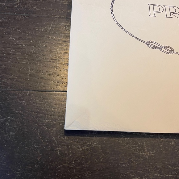 Prada LARGE white shopping bag tote empty storage decoration with ribbon42/20/14 - Picture 4 of 8